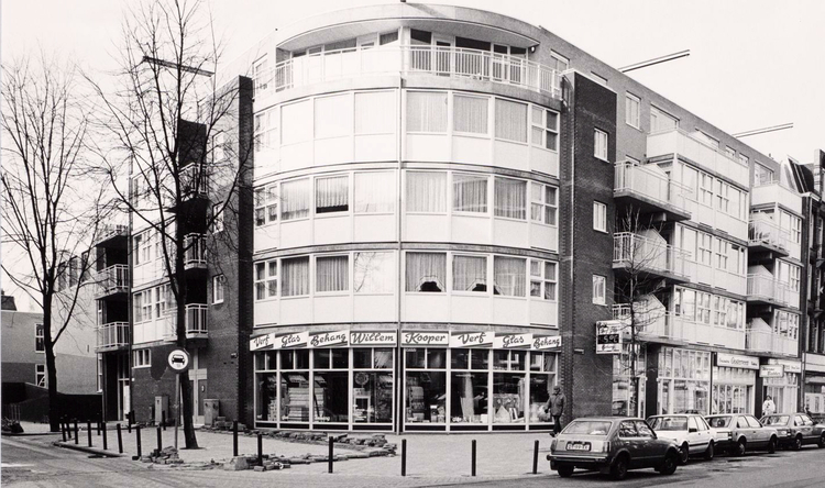 Sumatrastraat 52 - ± 1980 .<br />Foto: Beeldbank  Amsterdam 