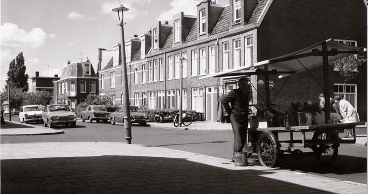 Torricellistraat 19-17 enz - ± 1960 .<br />Beeldbank Amsterdam 