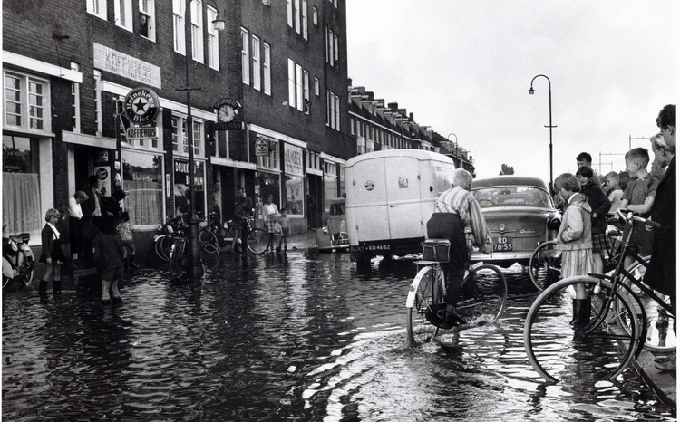Tugelaweg 01 - 1965 .<br />Foto: Beeldbank Amsterdam 