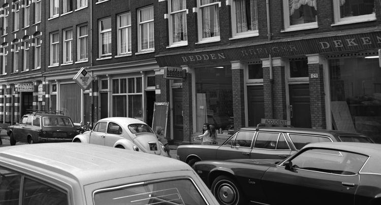 Tweede Oosterparkstraat 129 - 1974 .<br />Foto: Beeldbank Amsterdam 