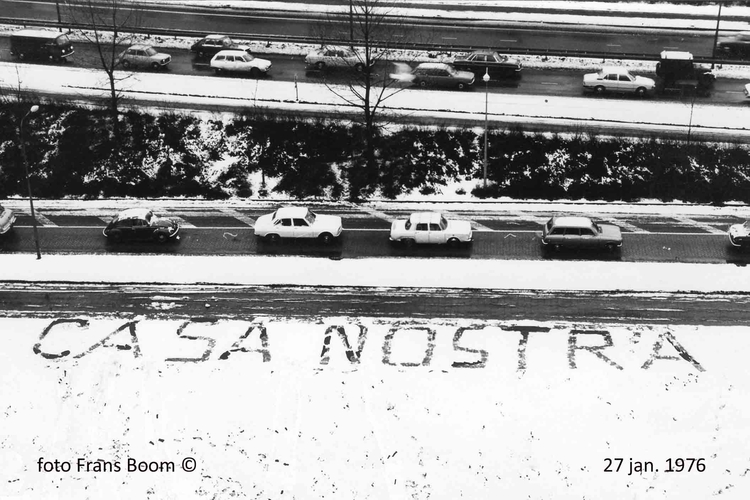 Casa Nostra Zo stonden de letters in de sneeuw in 1976. 