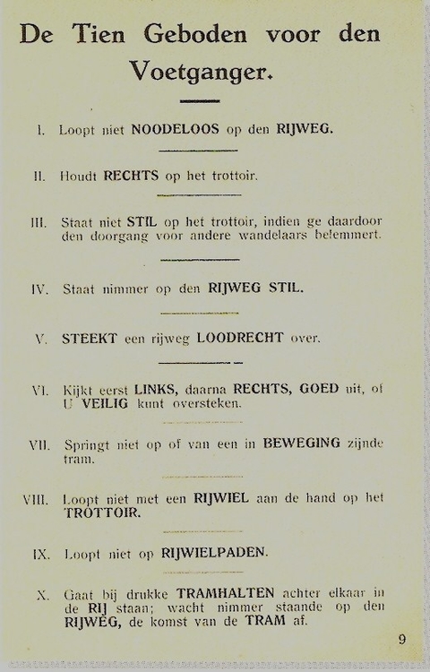 Uit: Verkeersregeling en stratenlijstboekje. (Gemeentetram 1925).  