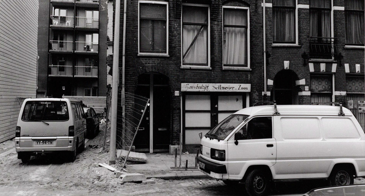 Vrolikstraat 333-335 - 1997 .<br />Foto: Beeldbank Amsterdam 
