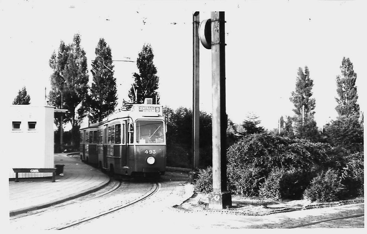 Watergraafsmeer - Eindpunt lijn 9 - .<br />Foto; Beeldbank Amsterdam 