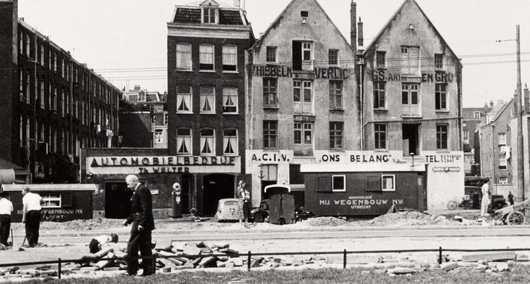 Wibautstraat  24 Garage Th.Welter  - 1953 .<br />Foto: Beeldbank Amsterdam 