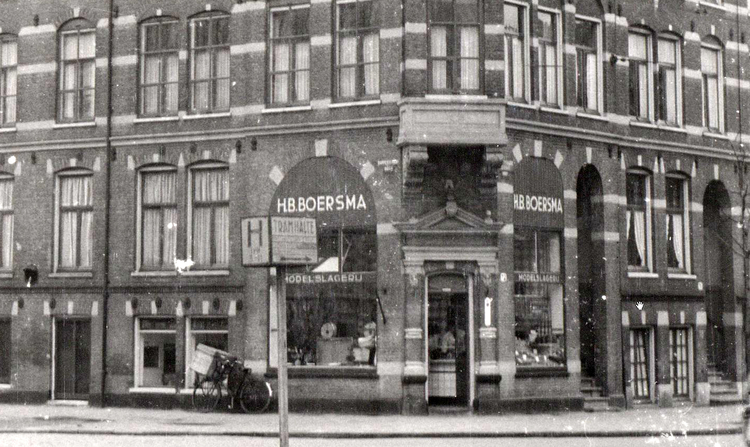 Wijttenbachstraat 68-72 - 1952 .<br />//Foto: Beeldbank Amsterdam/ 