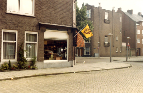 Willem Beukelszstraat 35 - 1984 .<br />Foto: Jan van Deudekom 