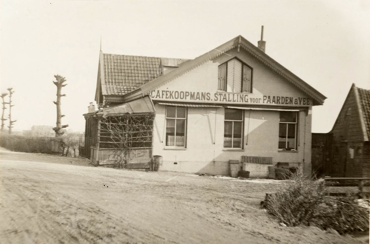 Zeeburgerdijk 182 - 1924 .<br />Foto: Beeldbank Amsterdam 