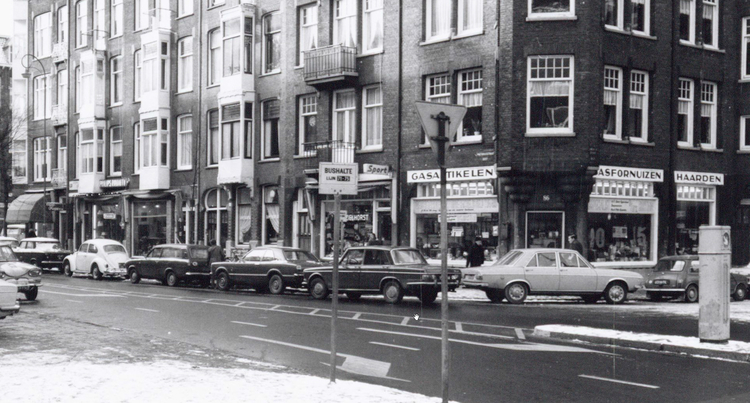 Linnaeusstraat 86 - 1972 .<br />Foto: Beeldbank Amsterdam 