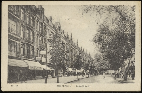 Javastraat ca. 1920, bron: Beeldbank SAA.   