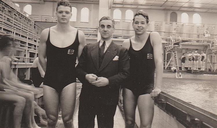 Fritz Grossmann 1934-1935 Sportf.bad H.Maier + P. Metman Foto uit archief Het Y 