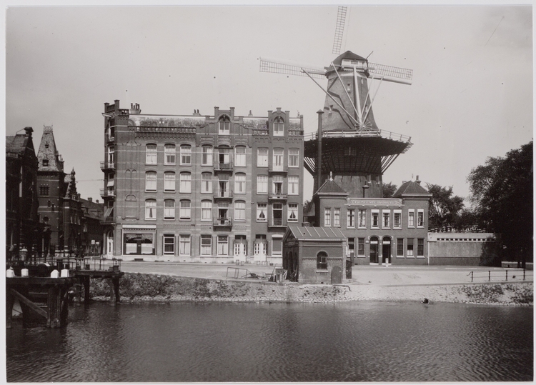 Funenkade 5-11, foto Stadsarchief Amsterdam, omstreeks juni 1941 genomen  