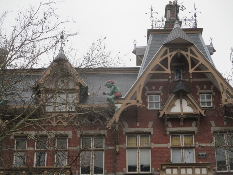Uitzicht van Amstelhuis, het Huis met de Kabouters  