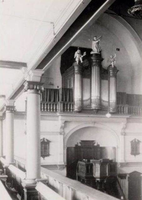 funenkerk orgel en preekstoel  