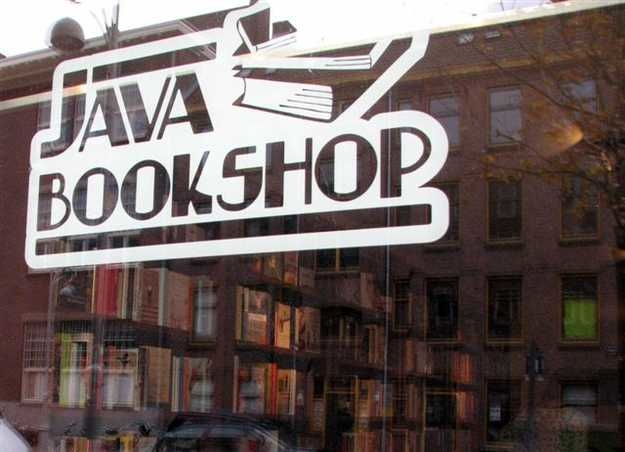 Java-bookshop,foto Dineke Rizzoli  