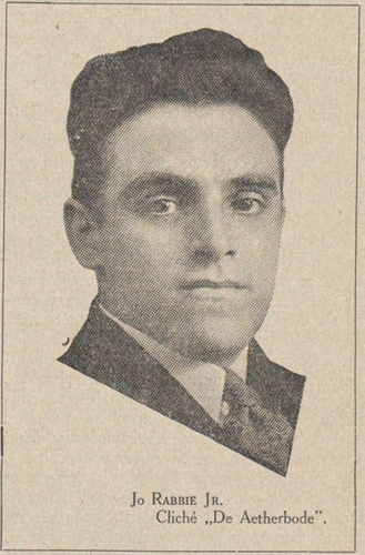 Portretfoto van Jo Rabbie, bron: De Vrijdagavond van 04-11-1927.  