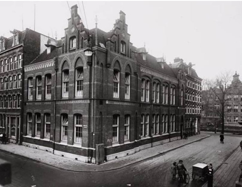 Zijaanzicht van Palacheschool aan de Lepelkruisstraat, in gebruik genomen vanaf 1929, bron: Stadsarchief Amsterdam   