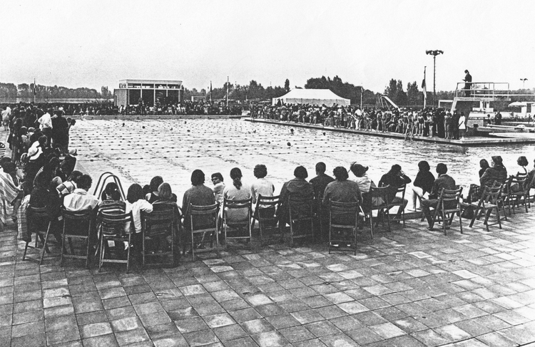 Opening Flevoparkbad Foto Stadsarchief 