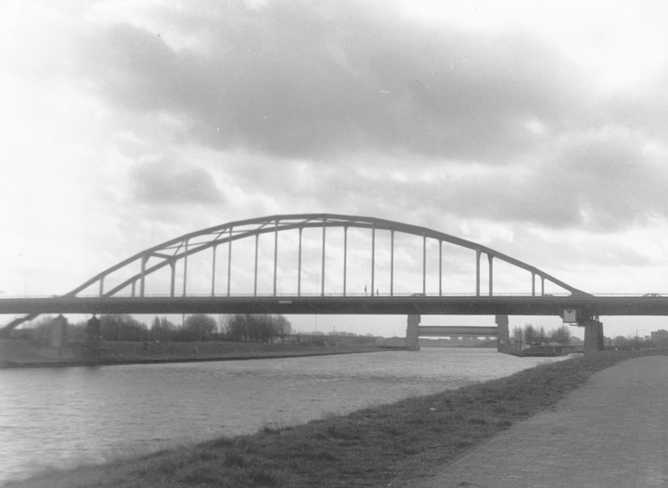Schellingwouderbrug April 1989. 