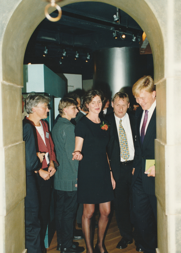 Opening Persmuseum 4 oktober 2001  