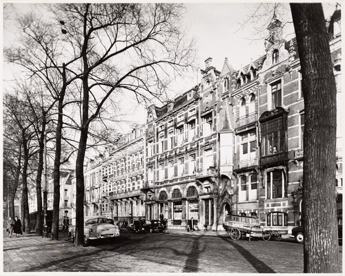 Prijsbreker, Weesperzijde, Januari 1955  Foto: M.A. (Rinus) Knopper (1909-1993) Collectie Stadsarchief 