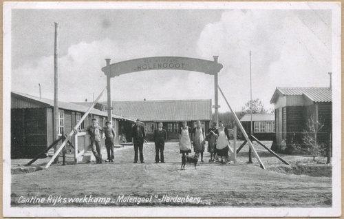 Foto van het werkkamp Molengoot, bron: Geheugen van Hardenberg  