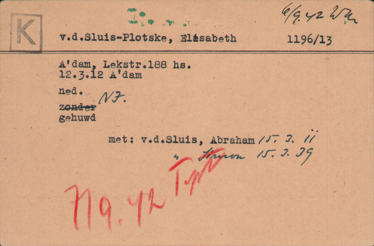Joodse Raadkaart van Elisabeth v.d. Sluis - Plotske . Bron: Arolsen Archives  
