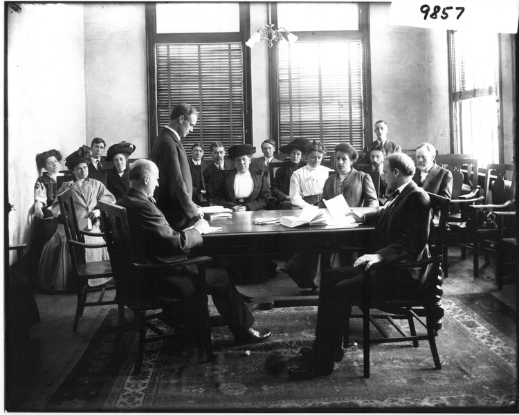  vergaderen in in 1910, foto Miami University Library. Bron: Flickr  