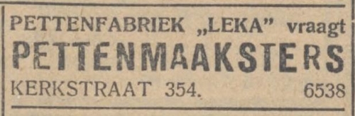 Advertentie voor Pettenfabriek Leka in de Kerkstraat, bron: het NIW van 22-02-1929  