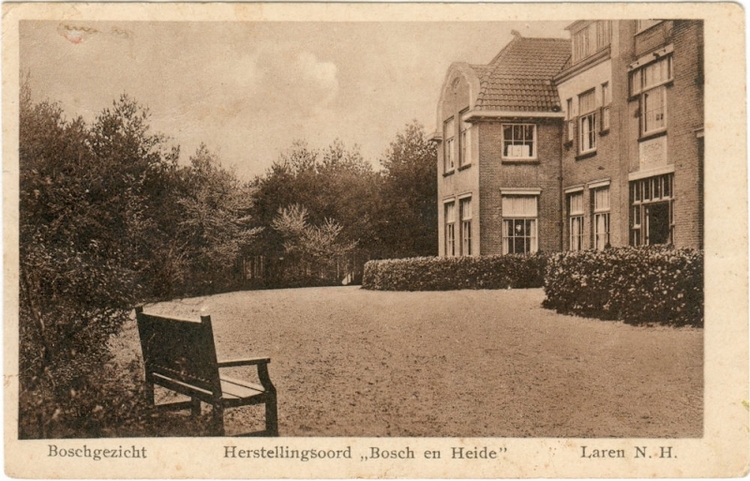 Ansichtkaart van het sanatorium Bosch en Heide te Blaricum, bron: Beeldbank Blaricum  