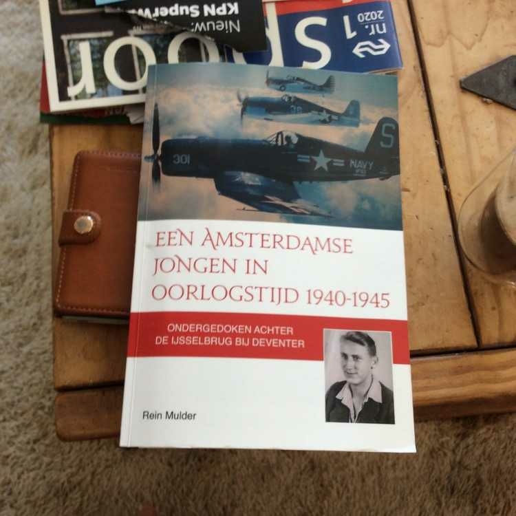 Rein Mulder 1927-2007 Oorlog 1940-1945 Amsterdam Memoires 1940-1945 oorlog in Watergraafsmeer  gevonden memoires Senior Rein Mulder  