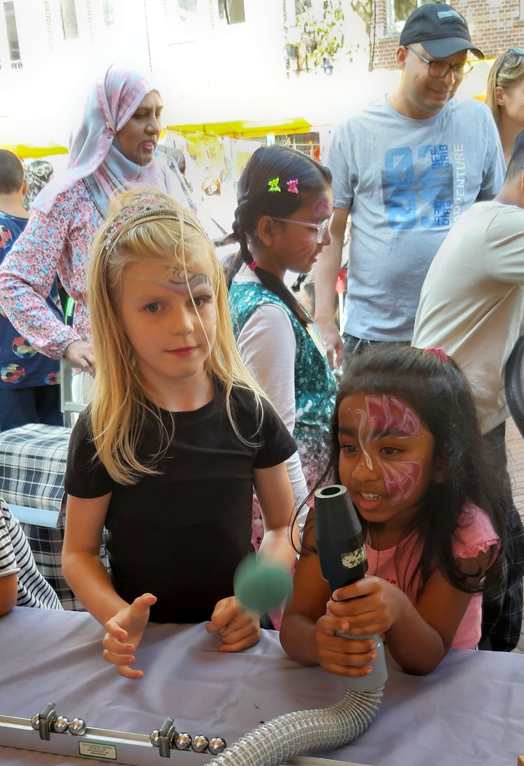 veel kinderen bezoeken het IB festival 2024. foto P.Kropveld  