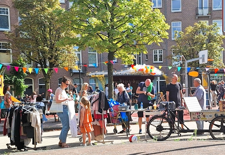 gezellig druk  